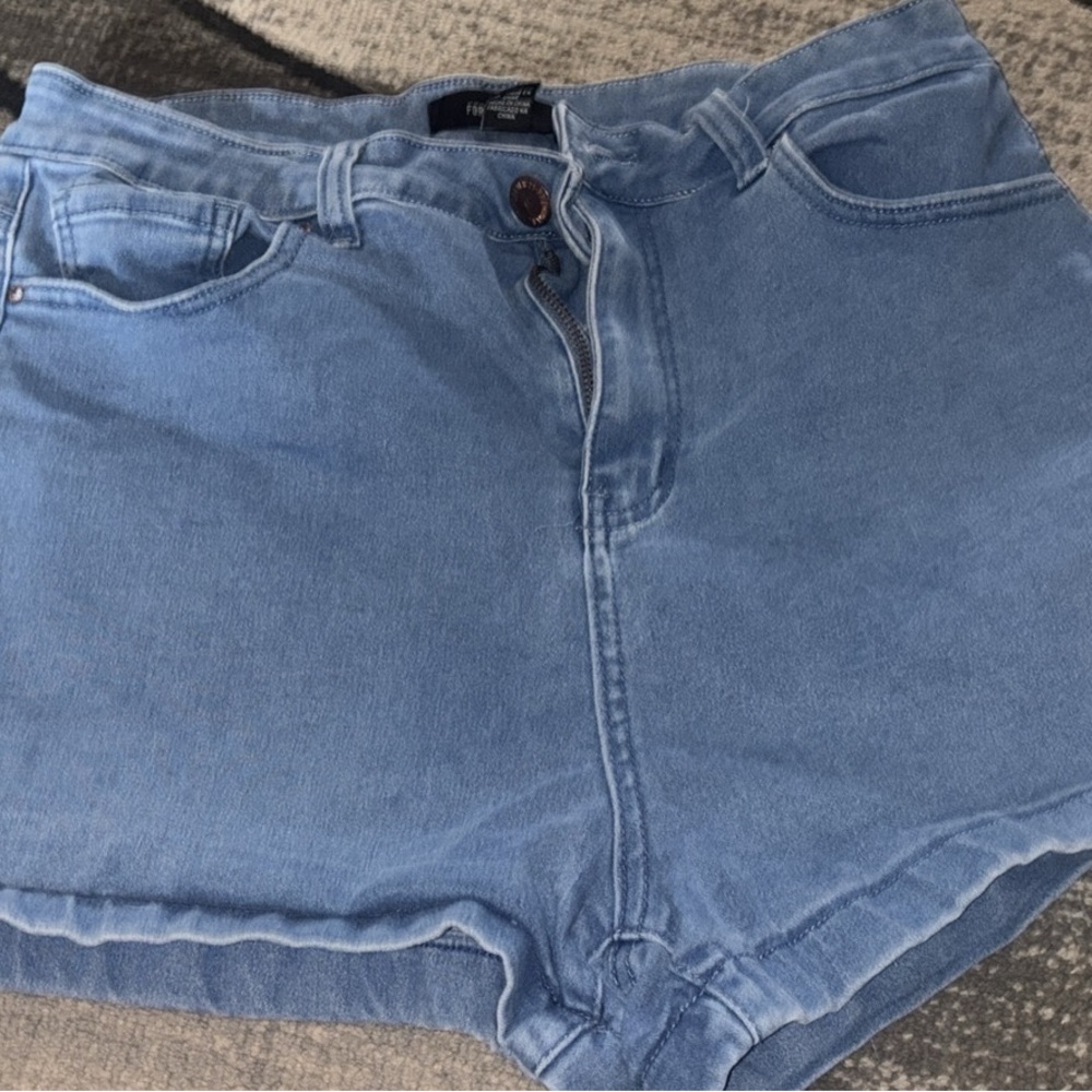 Forever 21 Jean shorts size 14 in women’s